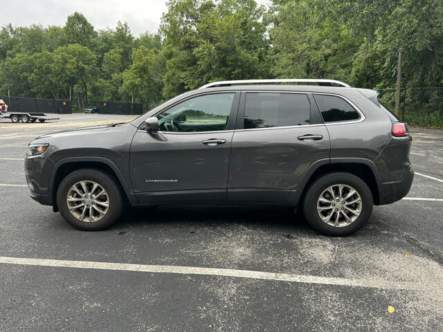 2021 JEEP CHEROKEE LATITUDE LUX 4WD